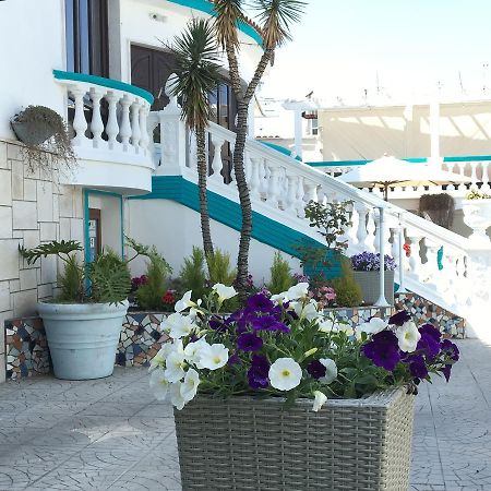 Residence R&B Tyrrhenum Monte di Procida Exterior foto
