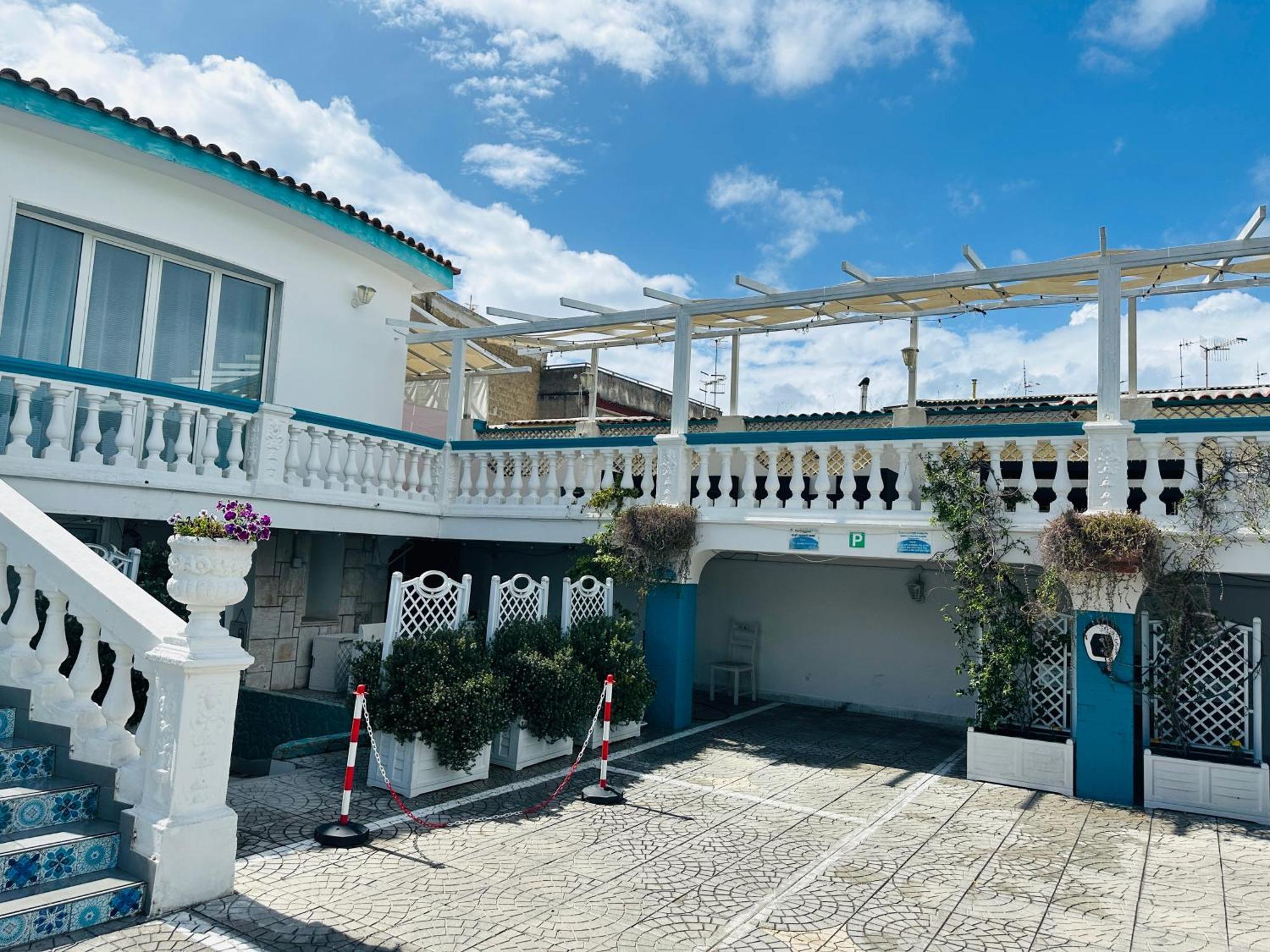 Residence R&B Tyrrhenum Monte di Procida Exterior foto